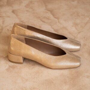 New Bobbies Zélie Low-Heeled Ballet Size 8.9 / 39
